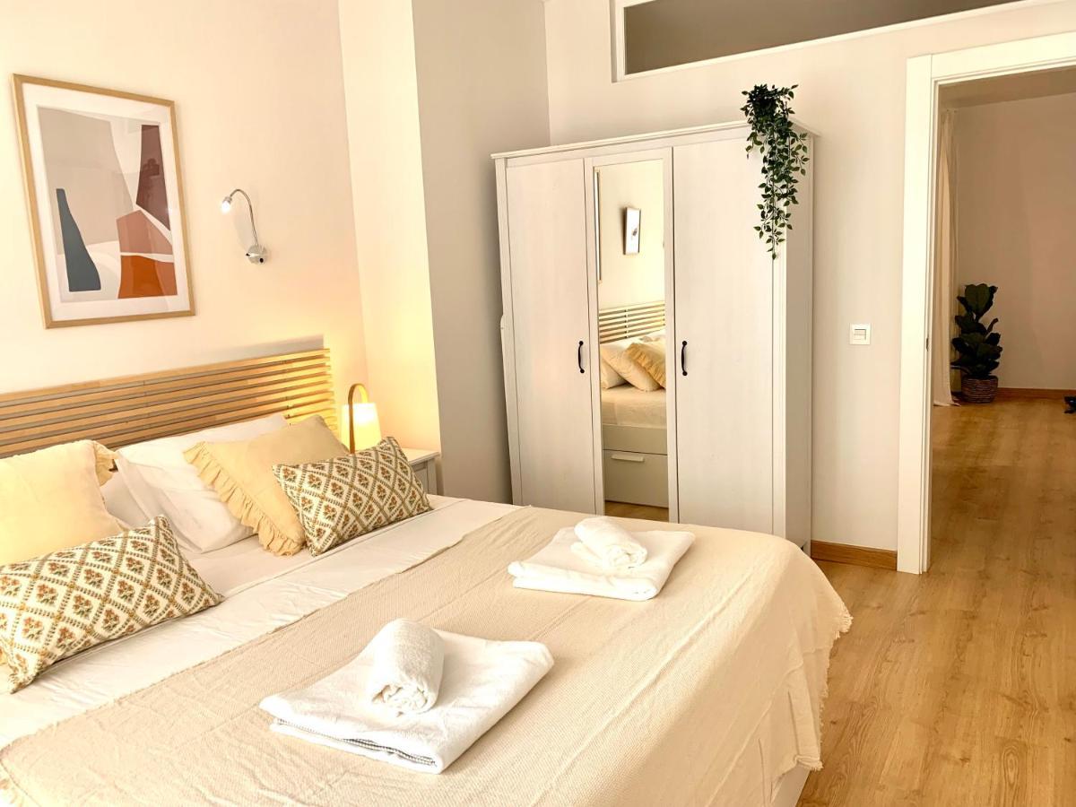 Homely Plaza Del Teatro Apartment Málaga